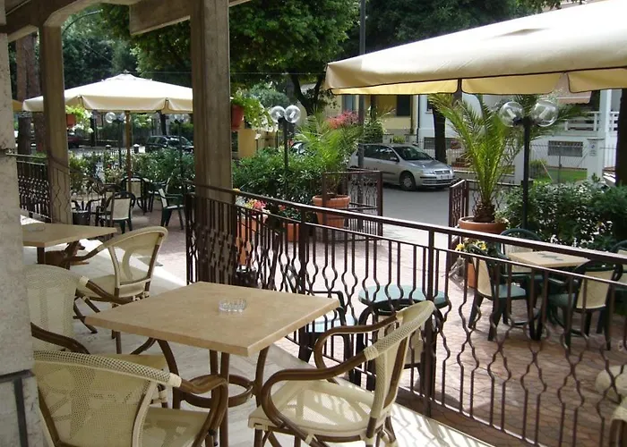 Hotel Mucciolini