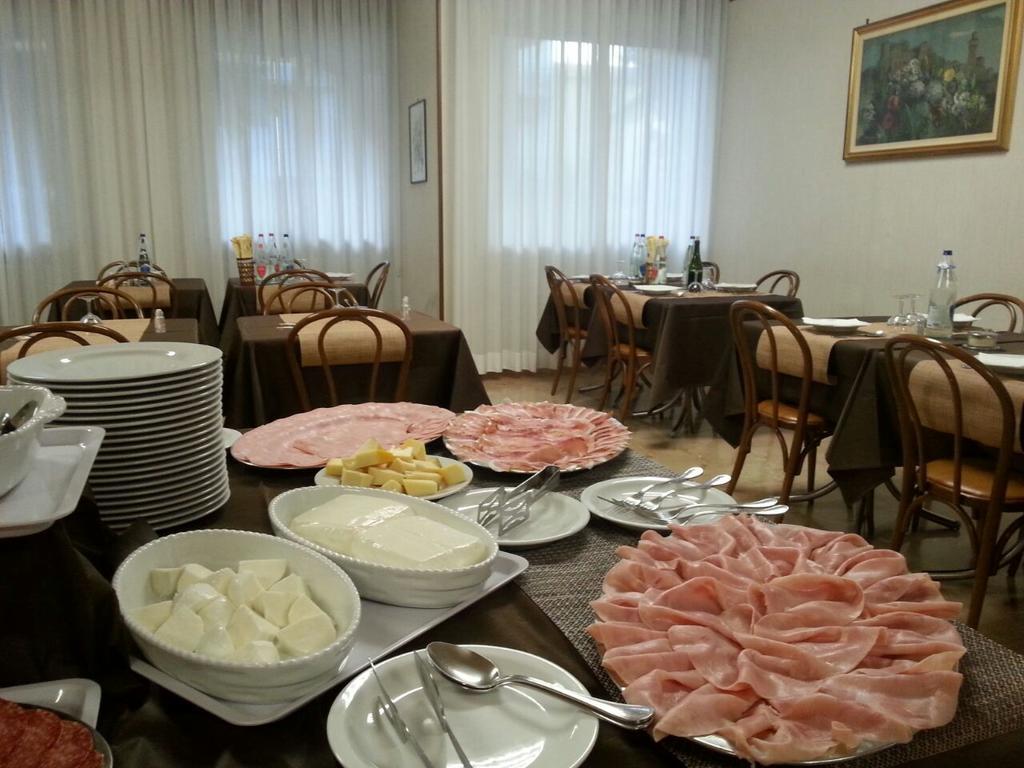 Hotel Mucciolini